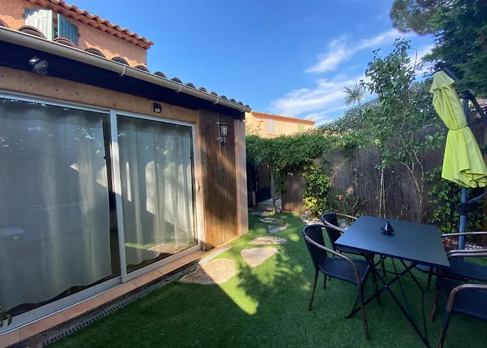 Agreable Studio Proche Sttropez Piscine Et Tennis