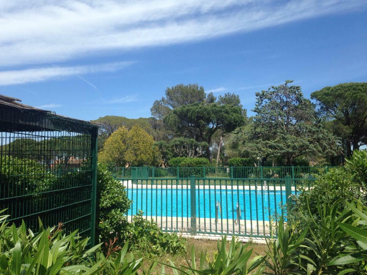 Apartment Agreable Proche Sttropez Piscine Et Tennis *